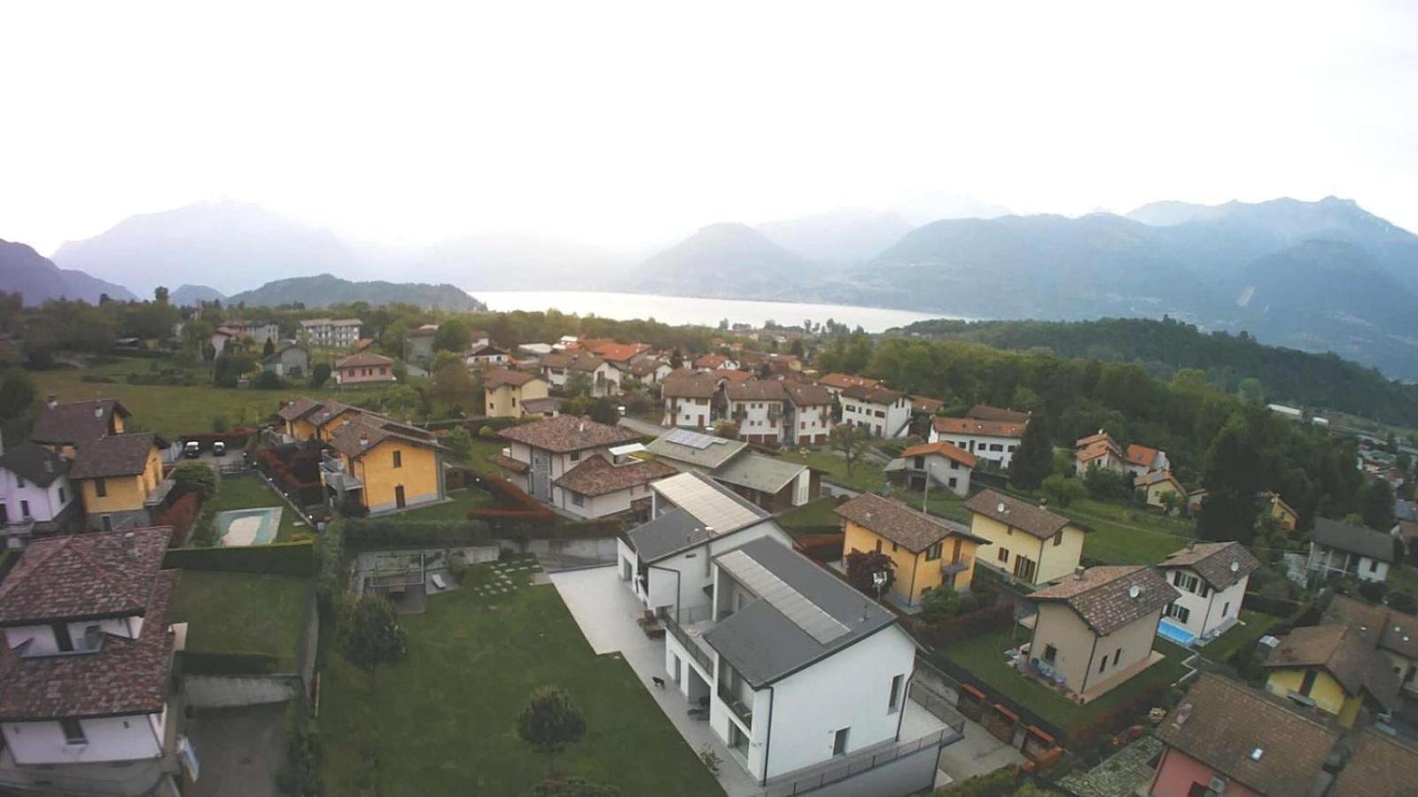 White House Lucia Villa Colico Buitenkant foto